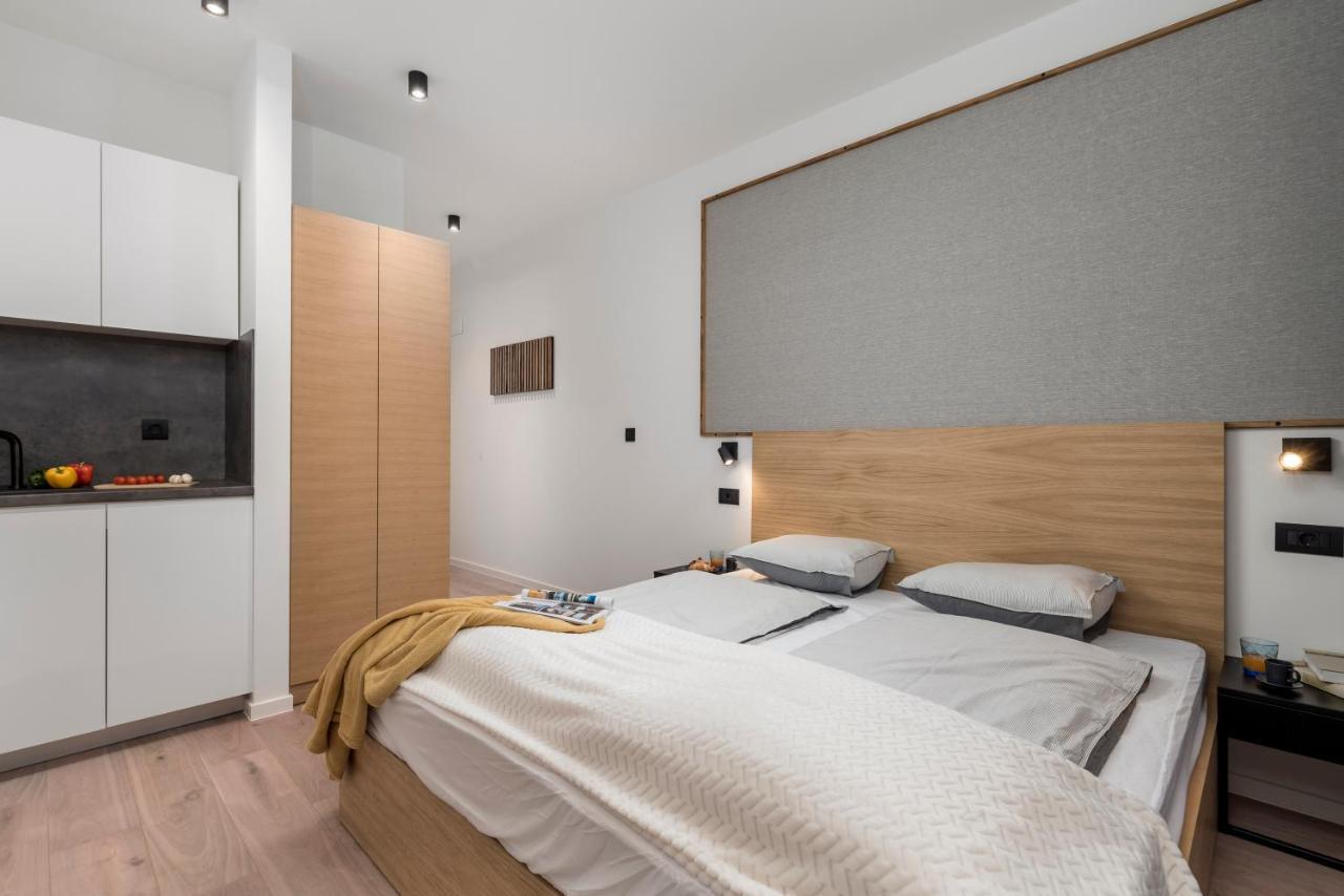Apartment Deluxe & 